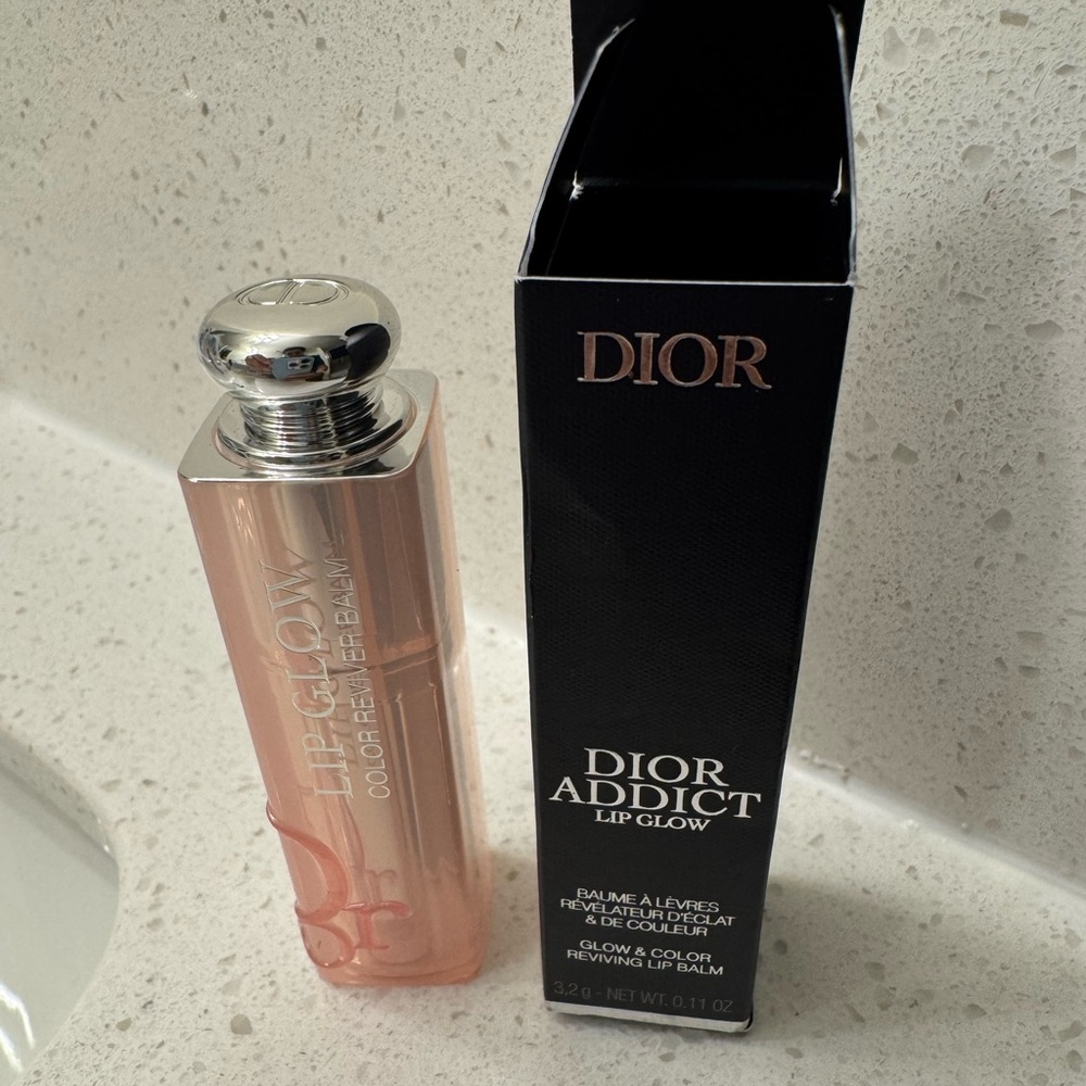 NIB- Dior Addict Lip Glow - Picture 11 of 11